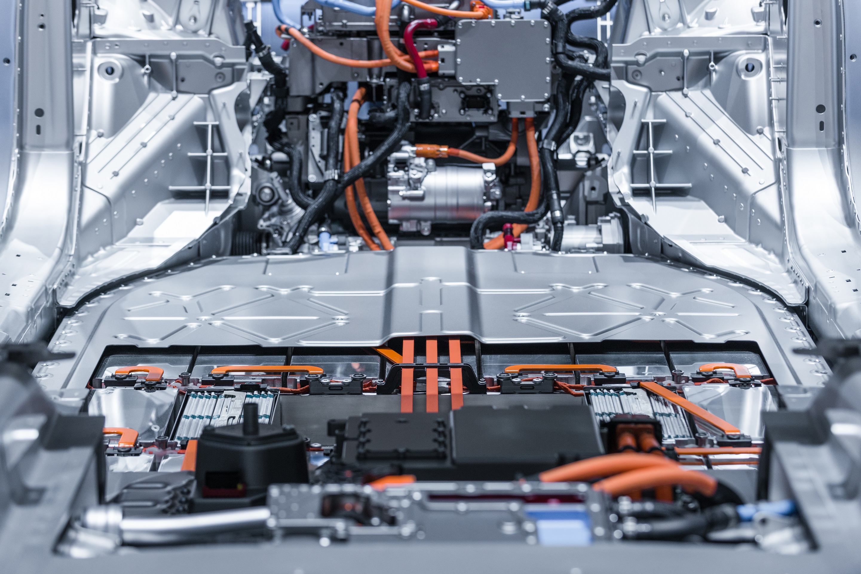 Une usine pilote de recyclage de batteries de voitures électriques vient d'ouvrir à Trappes. © Sergii Chernov, Adobe Stock