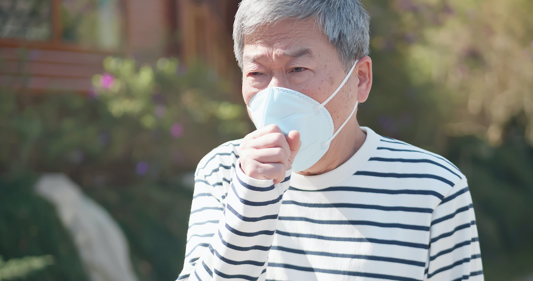 Les patients de la « deuxième vague » en Chine mettent plus de temps à développer des symptômes et sont touchés essentiellement aux poumons. © ryanking999, Adobe Stock